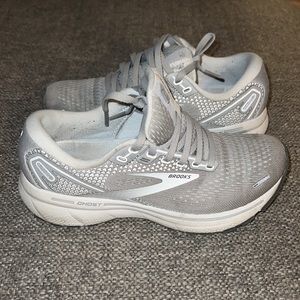 Grey Brooks 14 Ghost